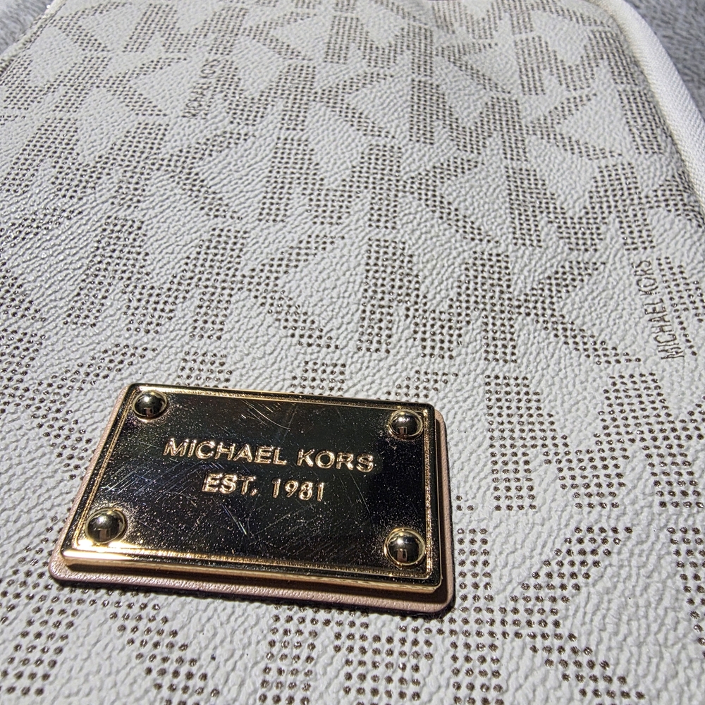 Michael Kors White and Gold Bag